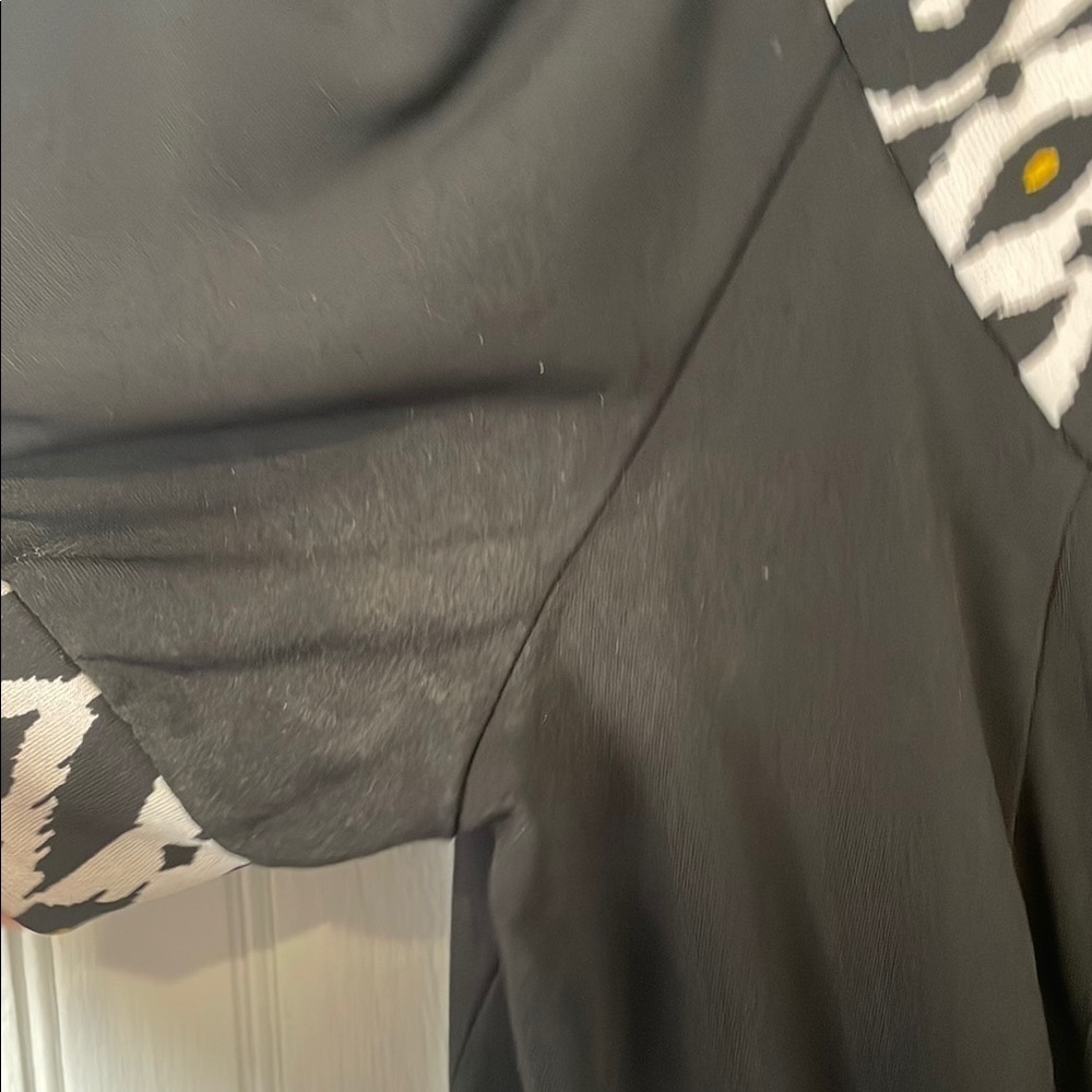 Black and White Geometric Puff Sleeve Sundress | Size 8 - Picture 6 of 11